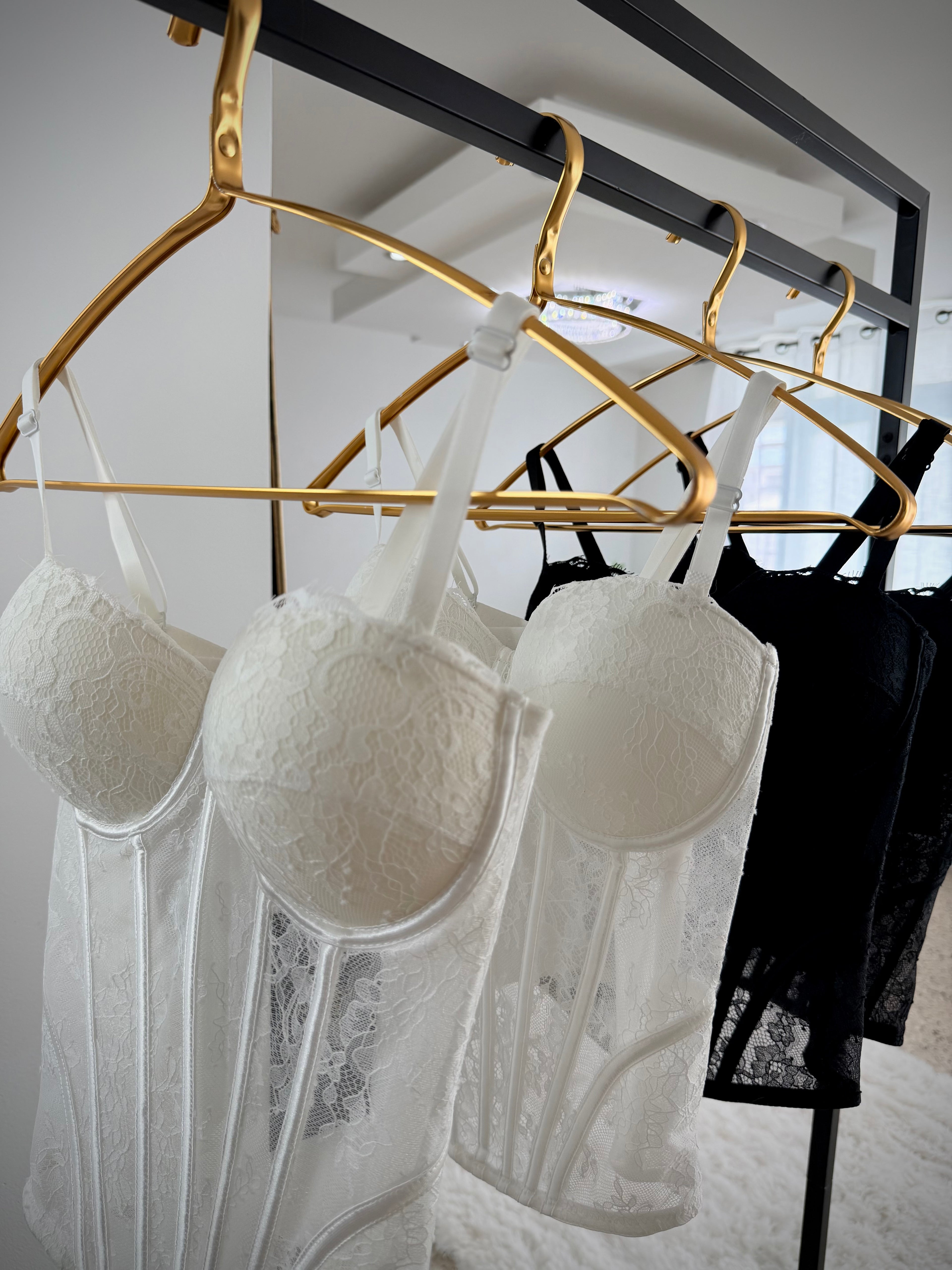 Sculpted Silhouette Corset Ivory 🤍